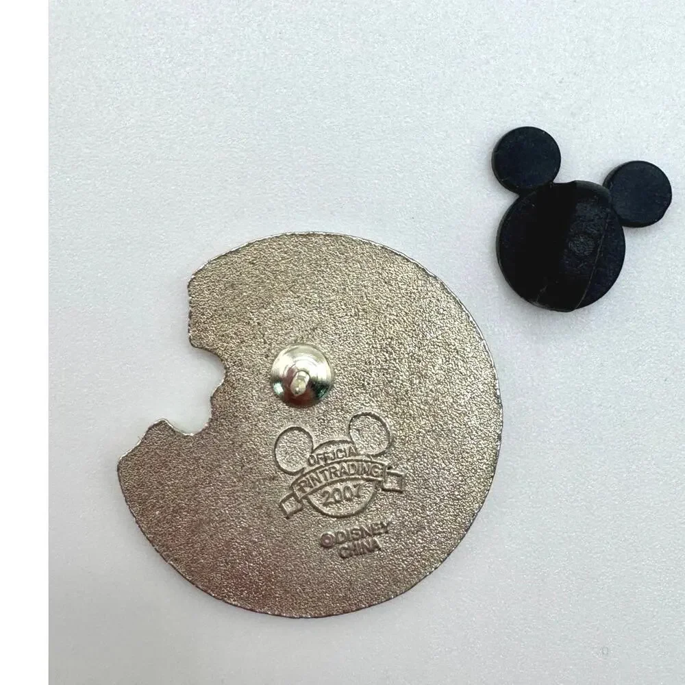 WDW Mickey's Mystery Pin Machine Pirate Puzzle Collection Tinkerbell Pin
